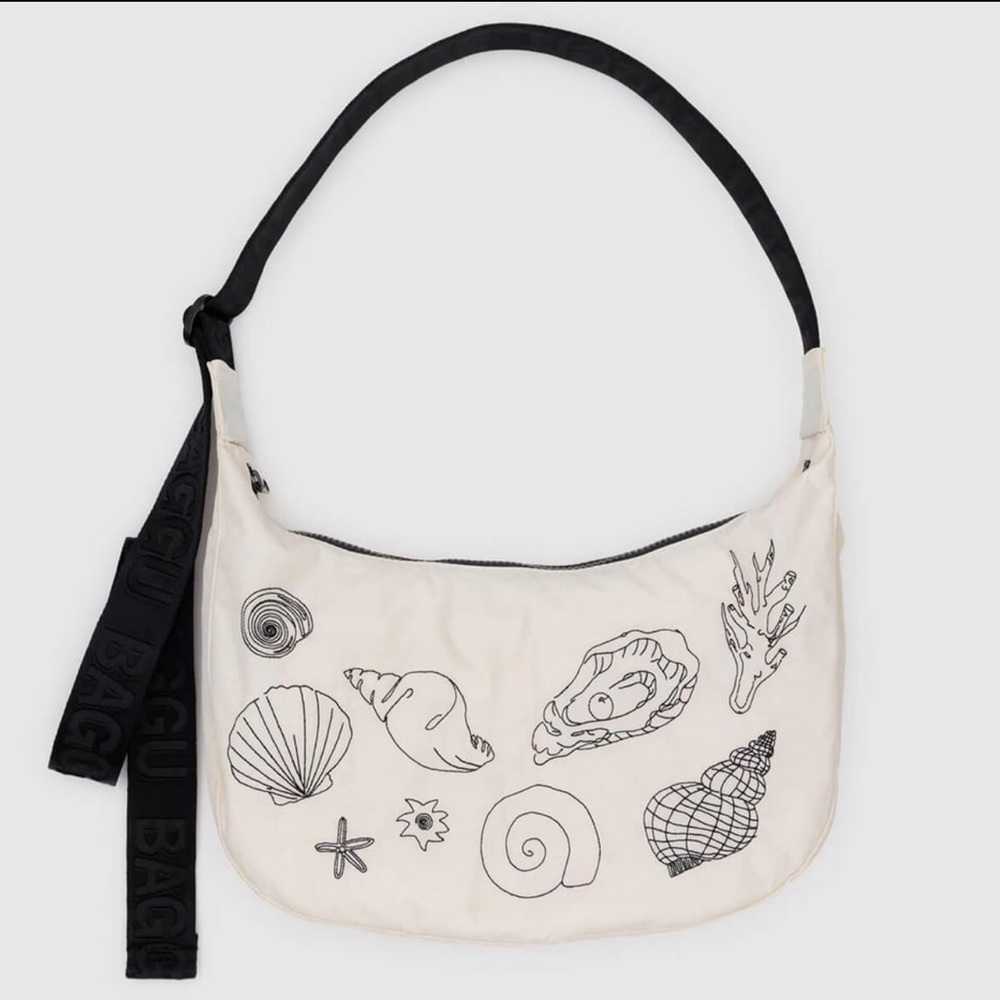 Baggu Medium Crescent - Seashell